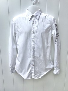 guess button up