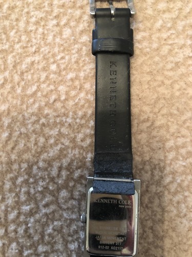 Kenneth Cole Woman’s Watch KC2117 Square -Black Band - For Parts Only - Picture 6 of 12