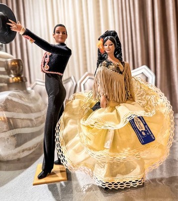 Vtg Marin Chiclana Flamenco Dolls, Spanish Dancing Dolls, 1960s Focelain.