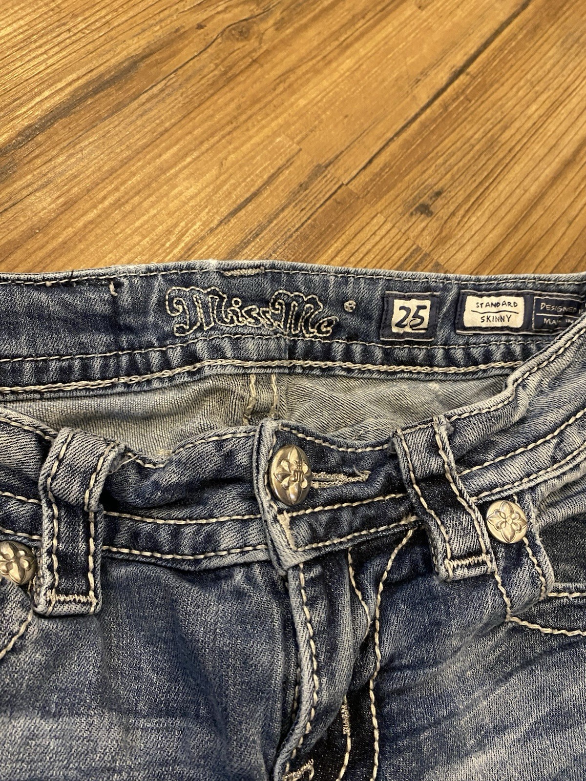 Miss Me Aspen Laced Cowgirl Standard Skinny Jeans Sz 25 Tall Embroidered Pockets image 5