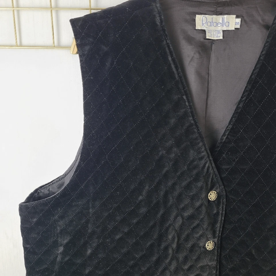 Chaleco Mujer 20 XXL Negro Acolchado Terciopelo Ornamentado Botón De Colección Foto 4 de 4