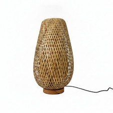 Lámpara de Mesita de Noche de Bambú Ajustable Aura Suave Diseño Rústico para Cama