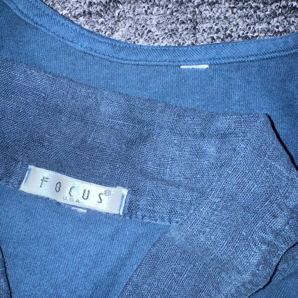 Camisa Focus Cottage de linho com botões e vestido Lagenlook feminino - Tamanho G azul - Imagem 2 de 4