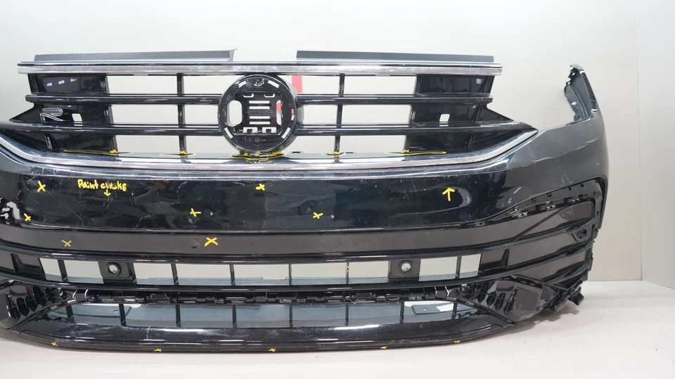 VOLKSWAGEN TIGUAN R LINE 2022-2024 PARACHOQUES DELANTERO CUBIERTA CON REJILLA OEM Foto 4 de 4