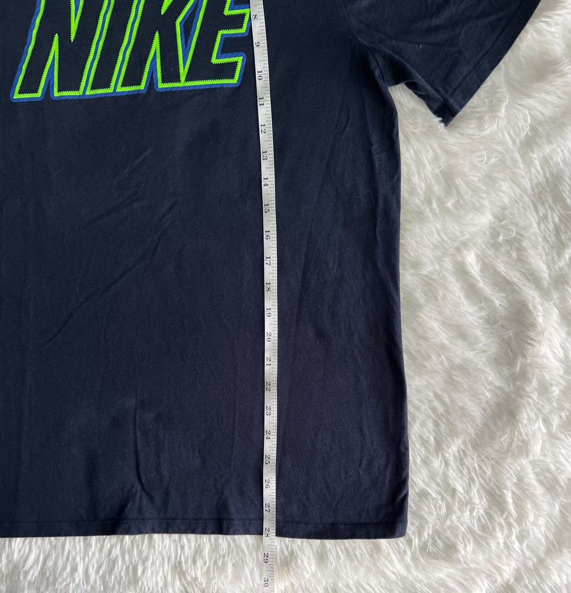 navy blue and lime green nike shirt