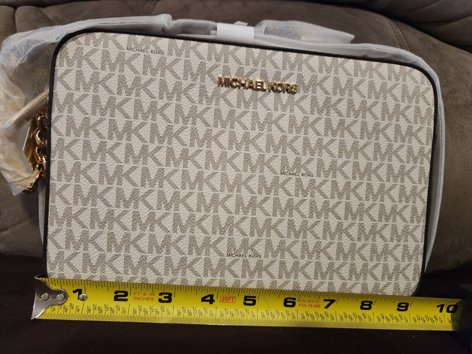 Michael Kors Jet Set Large Crossbody Purse - Vanilla thumbnail 5