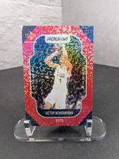 Victor Wembanyama Rookie Spectrum Future Legends Red Sparkle /75 RC #2 – 2022-23