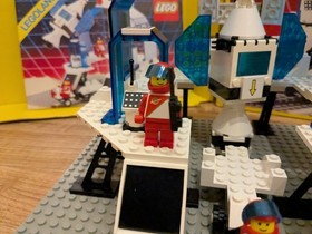 LEGO Classic Space Futuron: Cosmic Laser Launcher (6953) COMPLETE w/Box & Manual