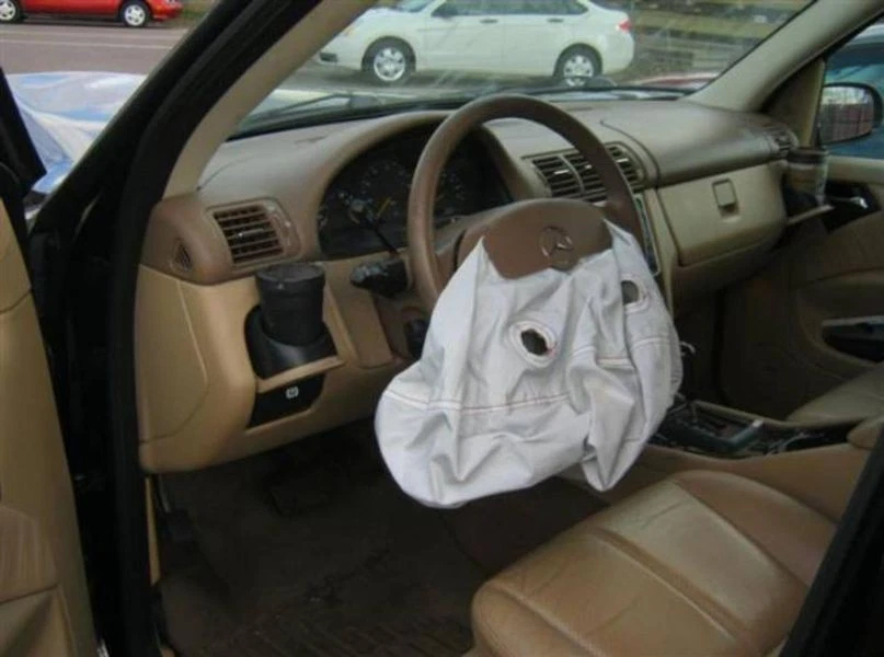 Purificador de aire 163 tipo ML500 compatible con 99-05 MERCEDES CLASE ML 1164499 Foto 4 de 4