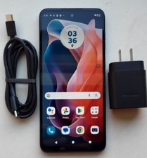 Motorola Moto G Play 2024 XT2413-3 6.5-inch LCD 64 GB Front 8MP Unlocked Great
