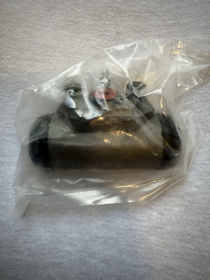 134.63001 Centric Wheel Cylinder Rear for Ram Van Truck Fury Le Baron B2500 B150 - Image 4 of 4