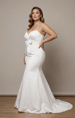 Weißes Brautkleid Couture Herzausschnitt Schleifendetail niedriger Rücken Schleppe Größe: 12 UK