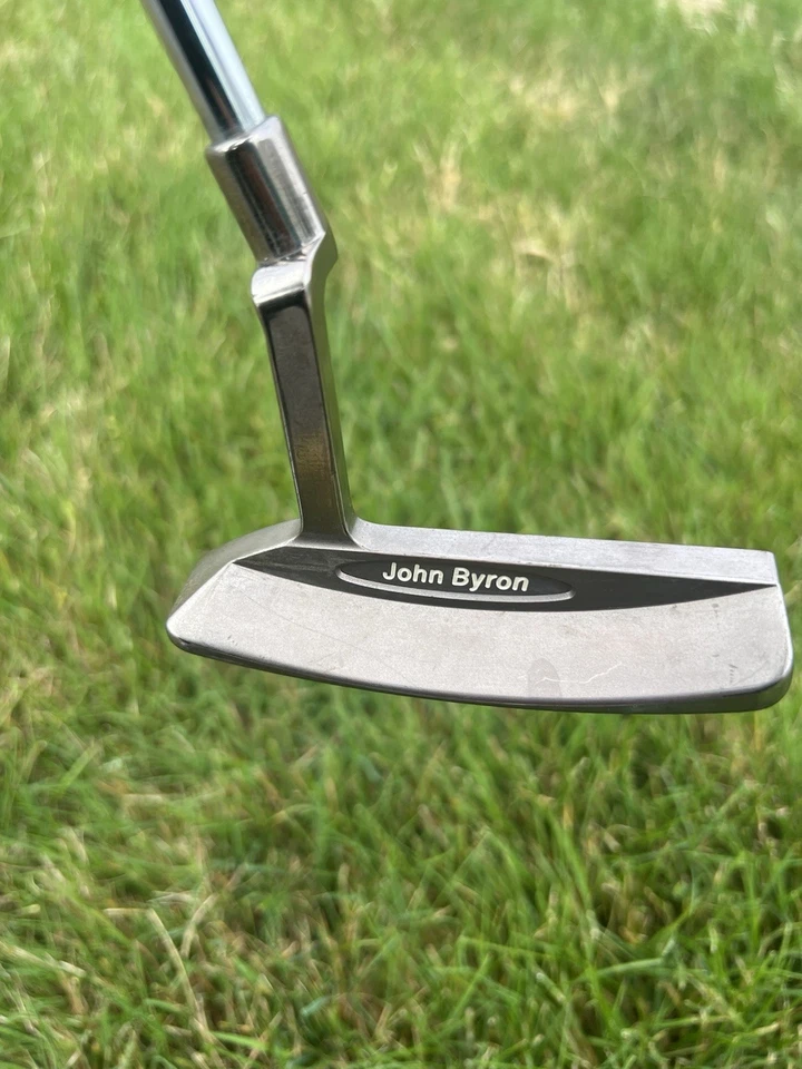 CUSTOM John Byron MO-T RH Blade Putter Excellent 35.5 Inches Limited Production - Image 2 of 4