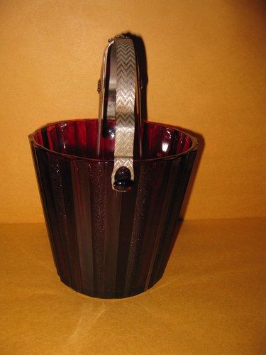 ICE BUCKET, VTG HELLER CO RUBY PANELED GLASS, HANDLE, TONGS, 1950'S, BROOKLYN NY - Picture 3 of 20