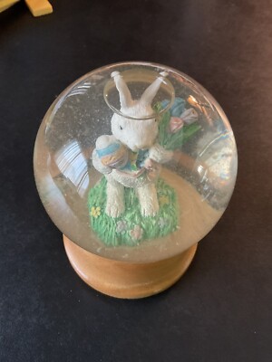 Musical Snow Globe Easter Bunny: Plays  Here Comes Peter Cotton Tail 