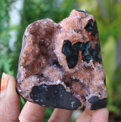 Heulandite Formation In Geode Minerals Specimen #BG24