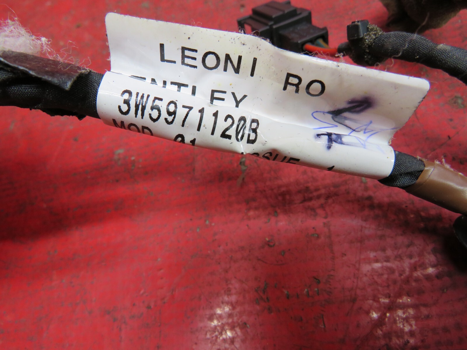 2006 BENTLEY FLYING SPUR FRONT LEFT DOOR HARNESS