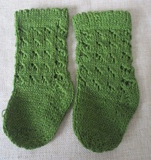 Alte Puppenstrümpfe in grün,handarbeit  ( 24 )