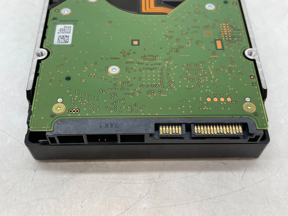 Western Digital Gold 10 TB WD102KRYZ 3.5" SATA Internal HDD GRADE A FREE S/H - Image 3 of 4