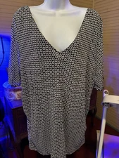 Attention Size 2x Women’s Rayon/Nylon Lined Dress Blouse 46” Bust 29” Length 