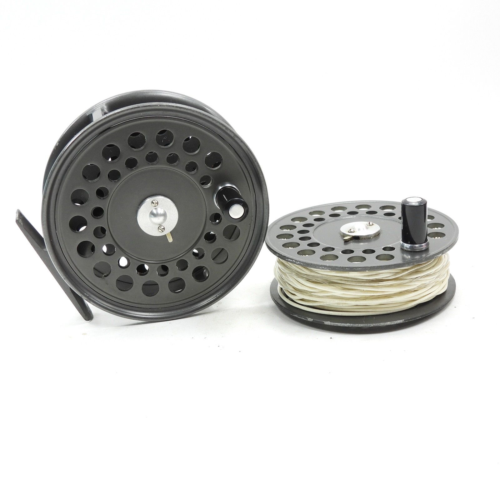 Orvis Battenkill V Fly Fishing Reel. Made in England. W/ Spare Spool.