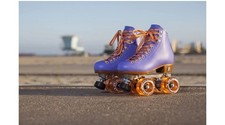 Moxie Skates Girls Size 4 Purple Limited Edition Roller Skates comes with extras