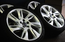 ORG Volvo V40 II Sommerräder Alufelgen 18 Zoll 31381858 Pirelli 225/40 r18