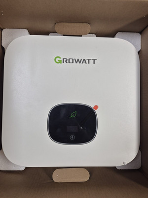 Growatt MIN 4600TL-XH Photovoltaik Hybrid Wechselrichter Neuwertig 4600 VA