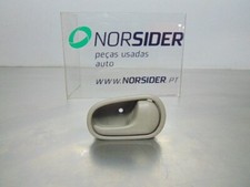 Porte arrière et accessoires Mazda DEMIO