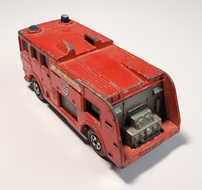 ミニカー Matchbox Superfast 35 Fire Engine Vintage Matchbox Superfast #35 Merryweather Fire Engine Diecast