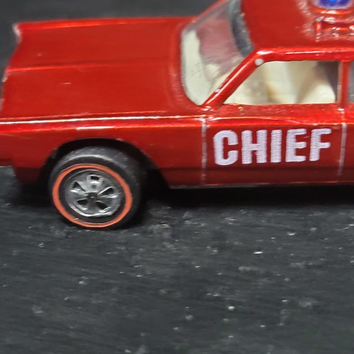 Vintage 1970 Hot Wheels Redline Fire Chief Cruiser Plymouth Excelent Condition - Picture 8 of 14