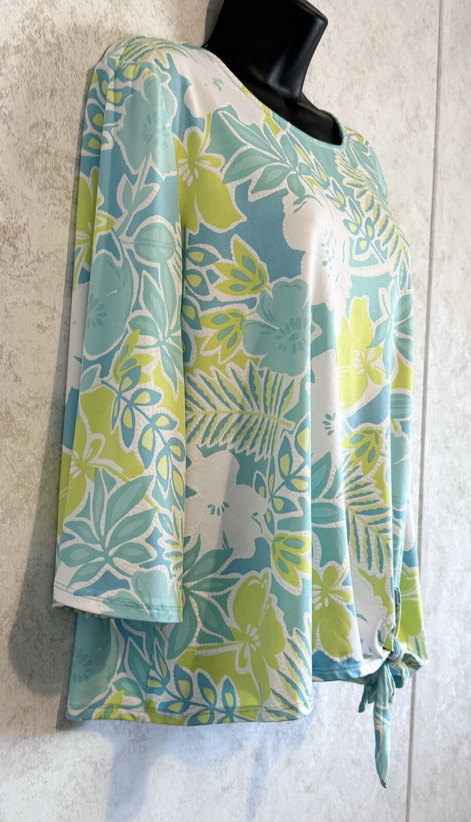 Ruby Rd Woman's Pull Over Stretch Tie Front Top 3… - image 4