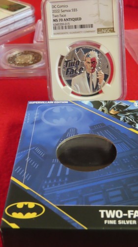 2022 Batman Two Face 1 Oz Silver NGC MS70 Antiqued $5 Samoa Coin - Picture 2 of 11