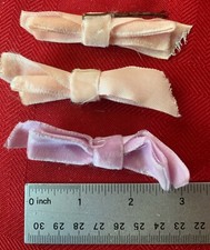 VINTAGE 1960'S 3 SMALL PINK LAVENDER VELVET BOW HAIR BOWS ON BOBBY PINS
