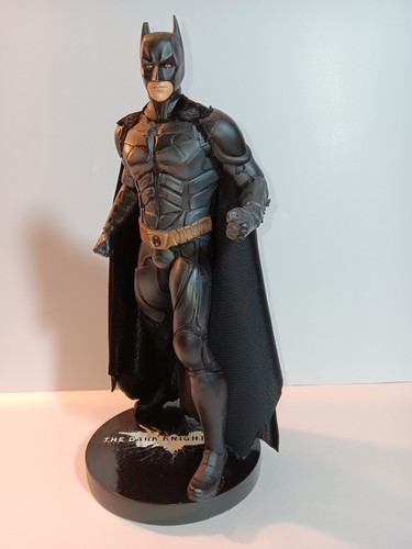 DARK KNIGHT RISES 1:6 BATMAN ICON STATUE- NO BOX - DC Collectibles : READ