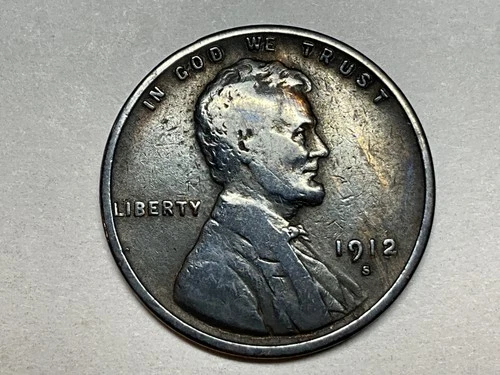 1912 S Lincoln Wheat Cent Good Condition Coin is Gray in Color #1
