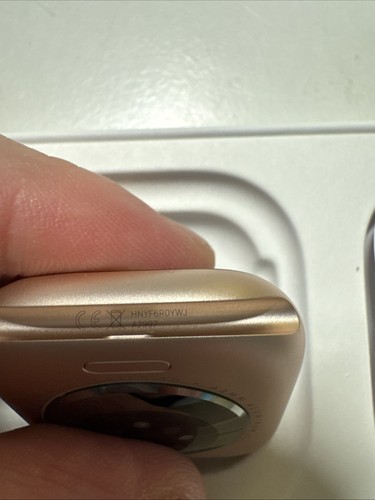 Apple Watch Series 10 42mm GPS Rose Gold w/ S/M Light Blush Band MWWH3LW/A - Photo 14 sur 15