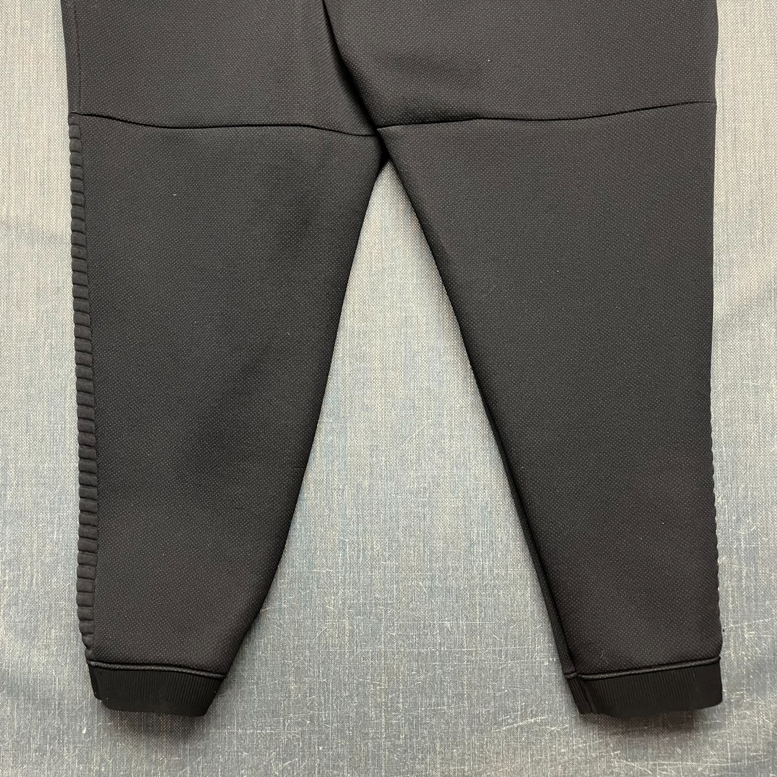 Under Armour Men's Tracksuit Size 2XL Black Unstoppable Knit Hoodie & Joggers thumbnail 20