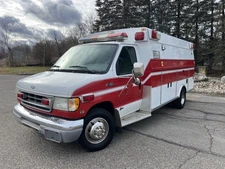 2002 Ford 7.3 PowerStroke Diesel, Type III Ambulance, Toyo Open Country Tires