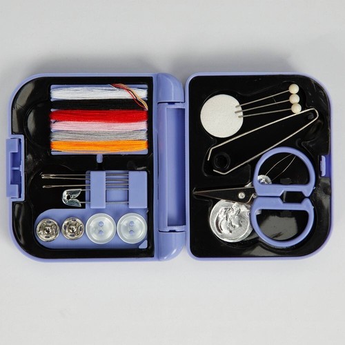 Pratico kit riparazione cucito con custodia - Foto 3 di 9