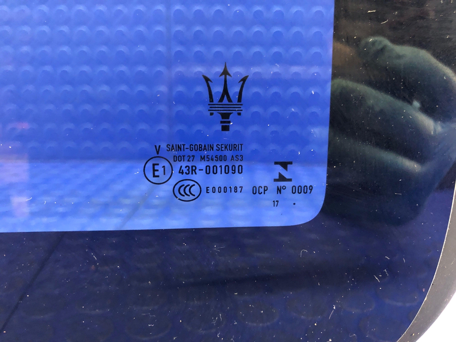 2017 2018 2019 2020 2021 2022 MASERATI LEVANTE REAR SUNROOF WINDOW ROOF GLASS