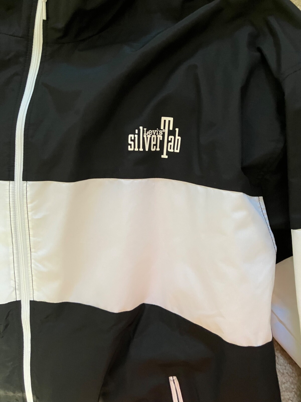 Levis Silvertab Windbreaker Jacket Orca Classic - image 3