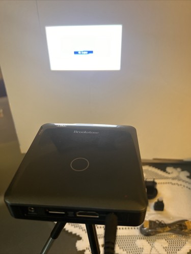 Brookstone Mobile Pocket Projector 801143. - Picture 8 of 12