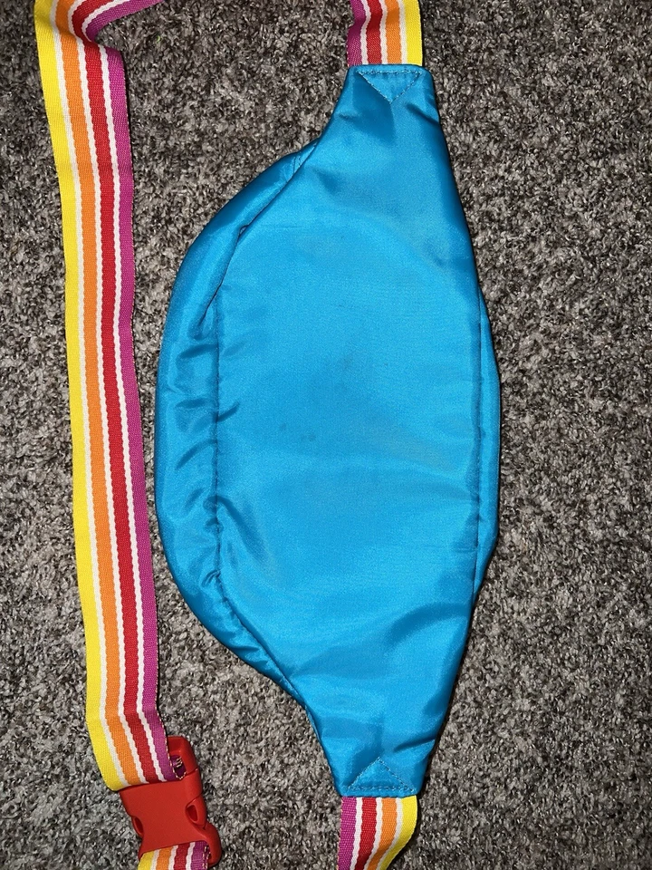 Riñonera Guardianes de la Galaxia Azul Estilo Retro Marvel Foto 3 de 4