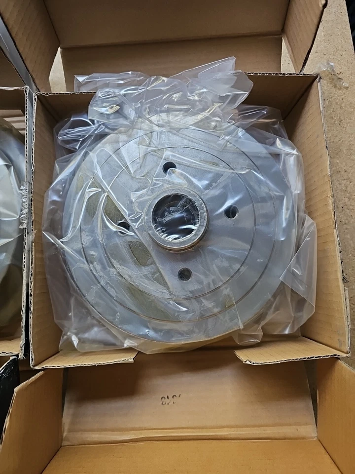 2 tambores de freno Wearever YH140737 se adapta a 99-02 Daewoo Lanos Foto 2 de 3