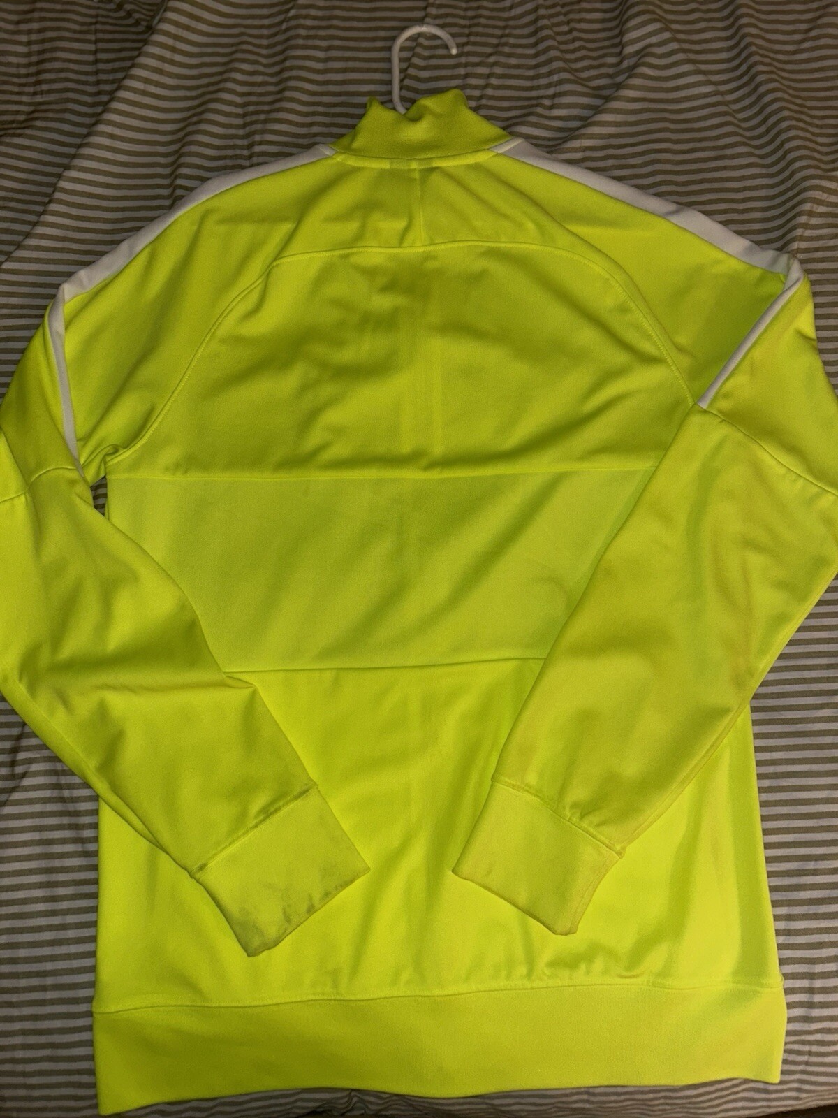 Nike Jacket Size Medium - image 2
