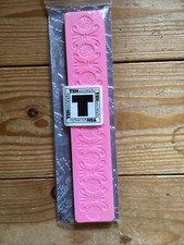 Rare Ten Seconds Studio Metal embossing board template border