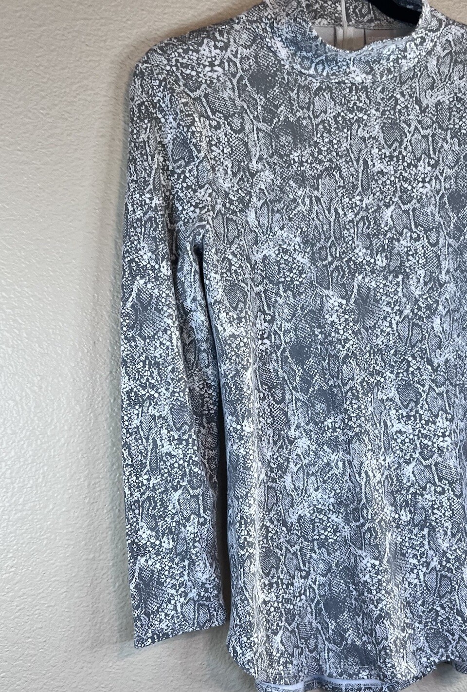 Chico's 0 Size Small Snake Python Print Zip Back … - image 3