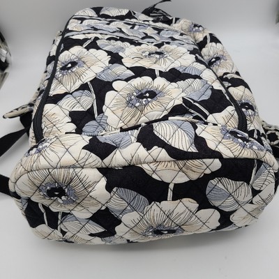 Vera Bradley 2012 Retired Camellia Pattern Quilted Backpack  display picture 2