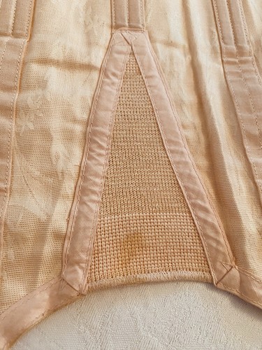 Vintage Pink Open Bottom 4 Garter Girdle Corset 31 Waist Size XL Boned 40s/50s - Picture 18 of 20